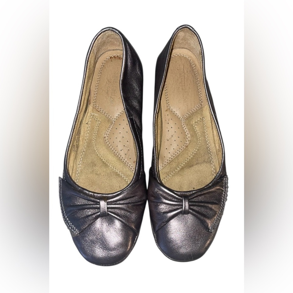 NATURALIZER Bronze Metallic Comfort CAPRI Ballet Flat with Bow Accent 6.5